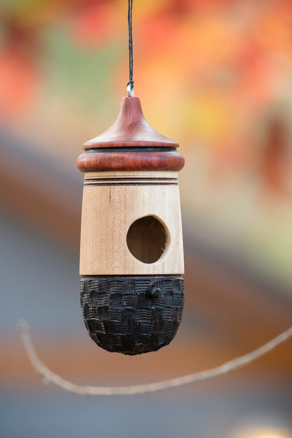 Handmade Hummingbird Birdhouse: Woodburnt Basketweave Design, Garden Decor