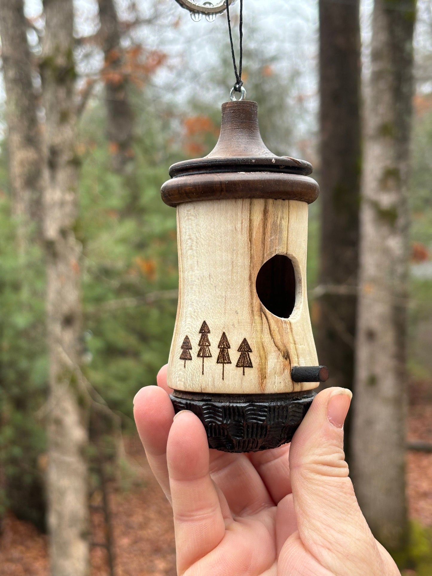 Handmade Ambrosia Maple Hummingbird House: Rustic Four Trees Design