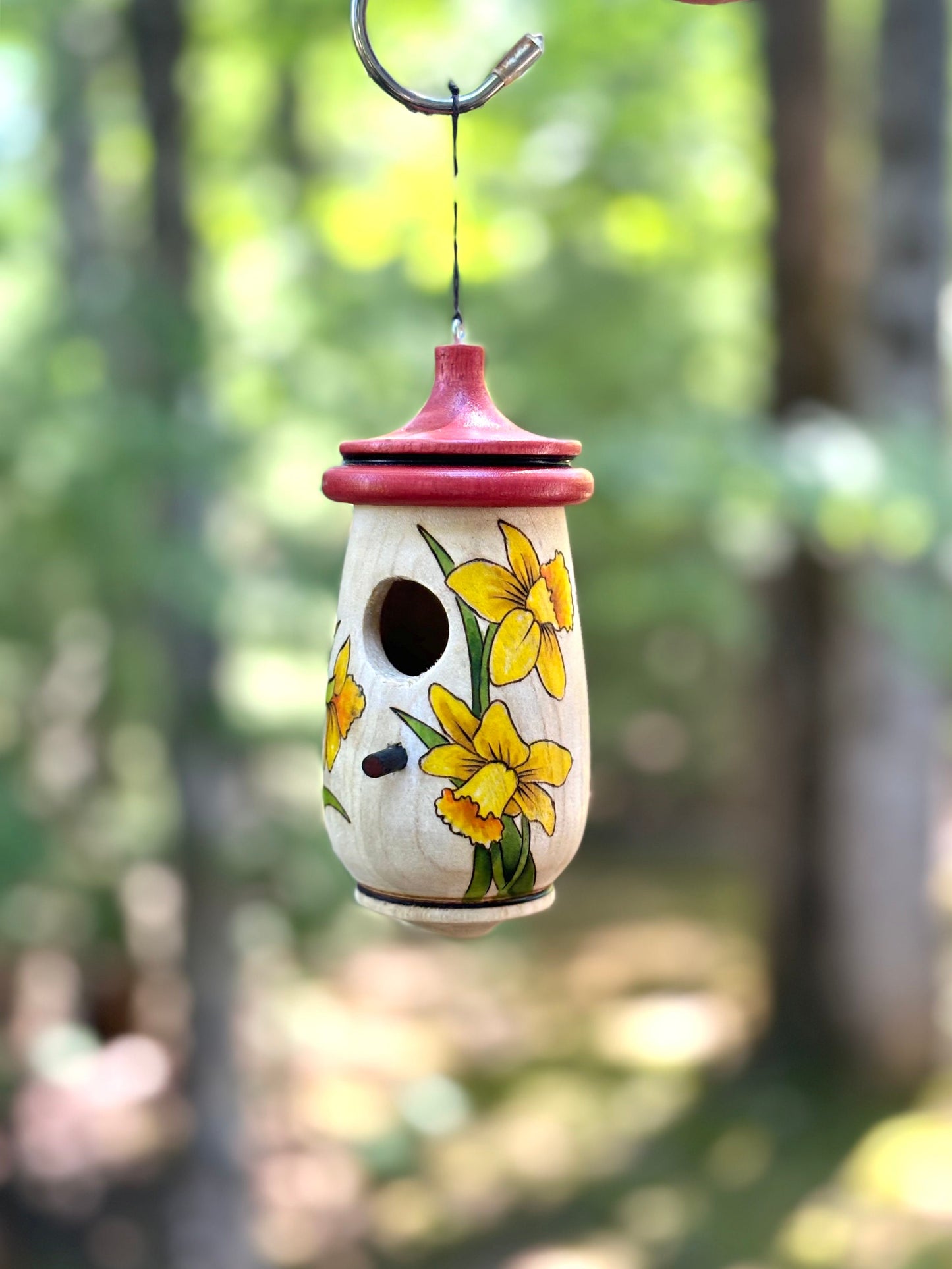 Handmade Daffodil Hummingbird House: Artisan Bird Lover Gift